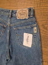 Carica l'immagine nel visualizzatore di Gallery, Jeans Edwin Vintage Vita Alta W27 L30
