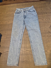 Carica l'immagine nel visualizzatore di Gallery, Levi's 506 Student vintage anni 80 Made in USA - W29 L30
