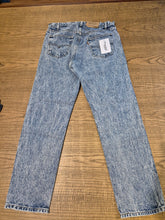 Carica l'immagine nel visualizzatore di Gallery, Levi's 505 vintage anni 90 Made in USA -Acid Wash W33 L30
