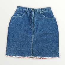 Carica l'immagine nel visualizzatore di Gallery, Gonna Armani Jeans

