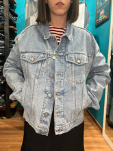 Carica l'immagine nel visualizzatore di Gallery, Cotton Belt tucker di jeans
