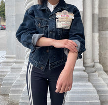 Carica l'immagine nel visualizzatore di Gallery, Giacca jeans Levi’s modello 71165 scura
