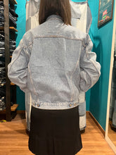 Carica l'immagine nel visualizzatore di Gallery, Cotton Belt tucker di jeans
