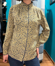 Carica l'immagine nel visualizzatore di Gallery, Camicia a fantasia in seta
