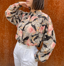 Carica l'immagine nel visualizzatore di Gallery, Blusa stampa floreale
