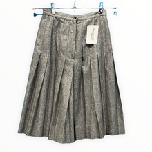Carica l'immagine nel visualizzatore di Gallery, Gonna pantalone grigio in lana
